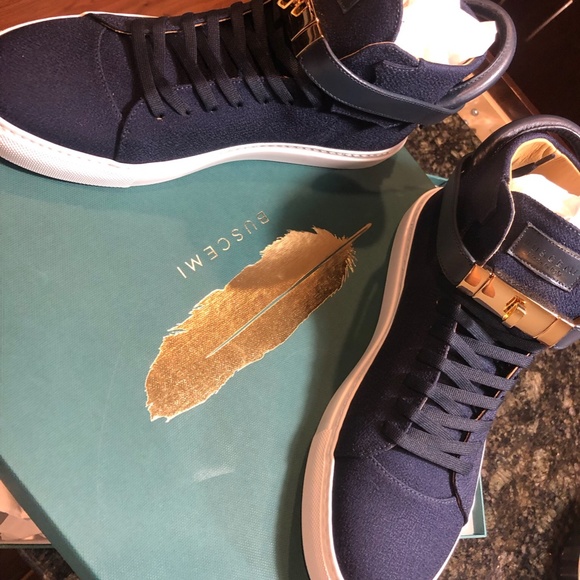 Buscemi main image 4